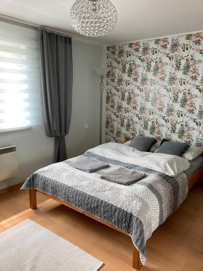 Apartament Swobodna Sosnowiec Extérieur photo